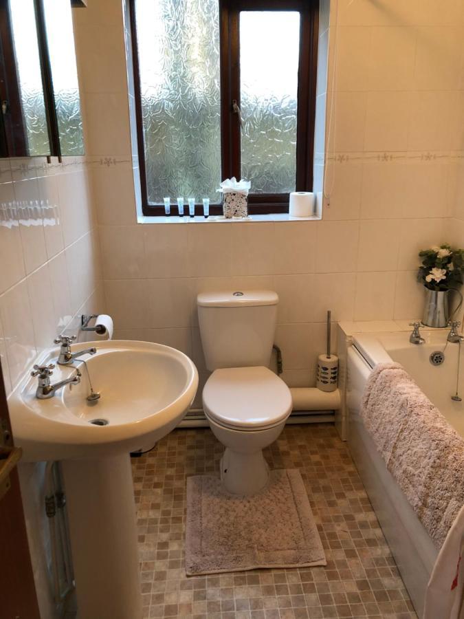 Quayside Close Holiday Apartments Пул Экстерьер фото